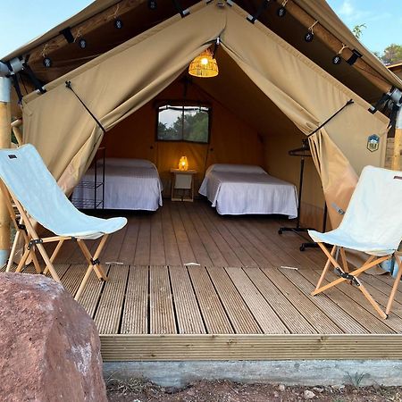Hostal La Salut De Terrades エクステリア 写真
