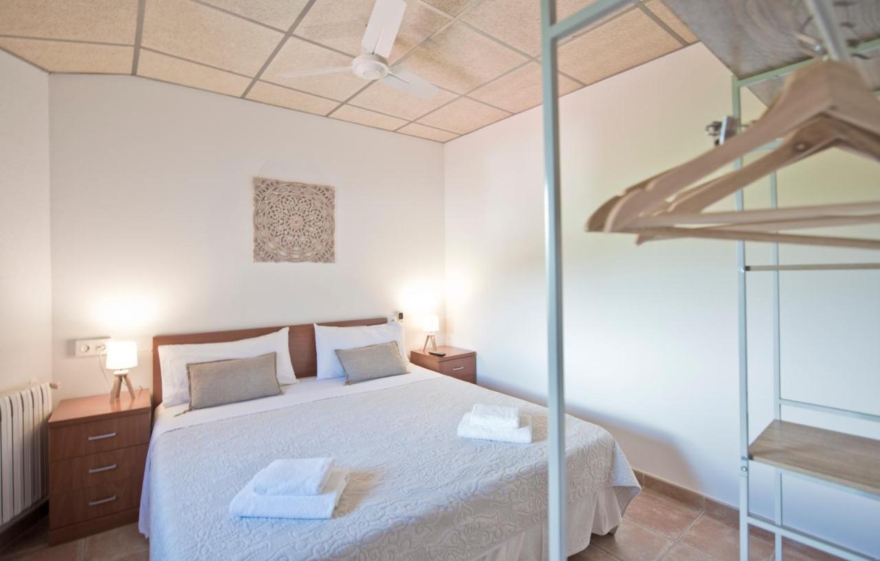 Hostal La Salut De Terrades エクステリア 写真