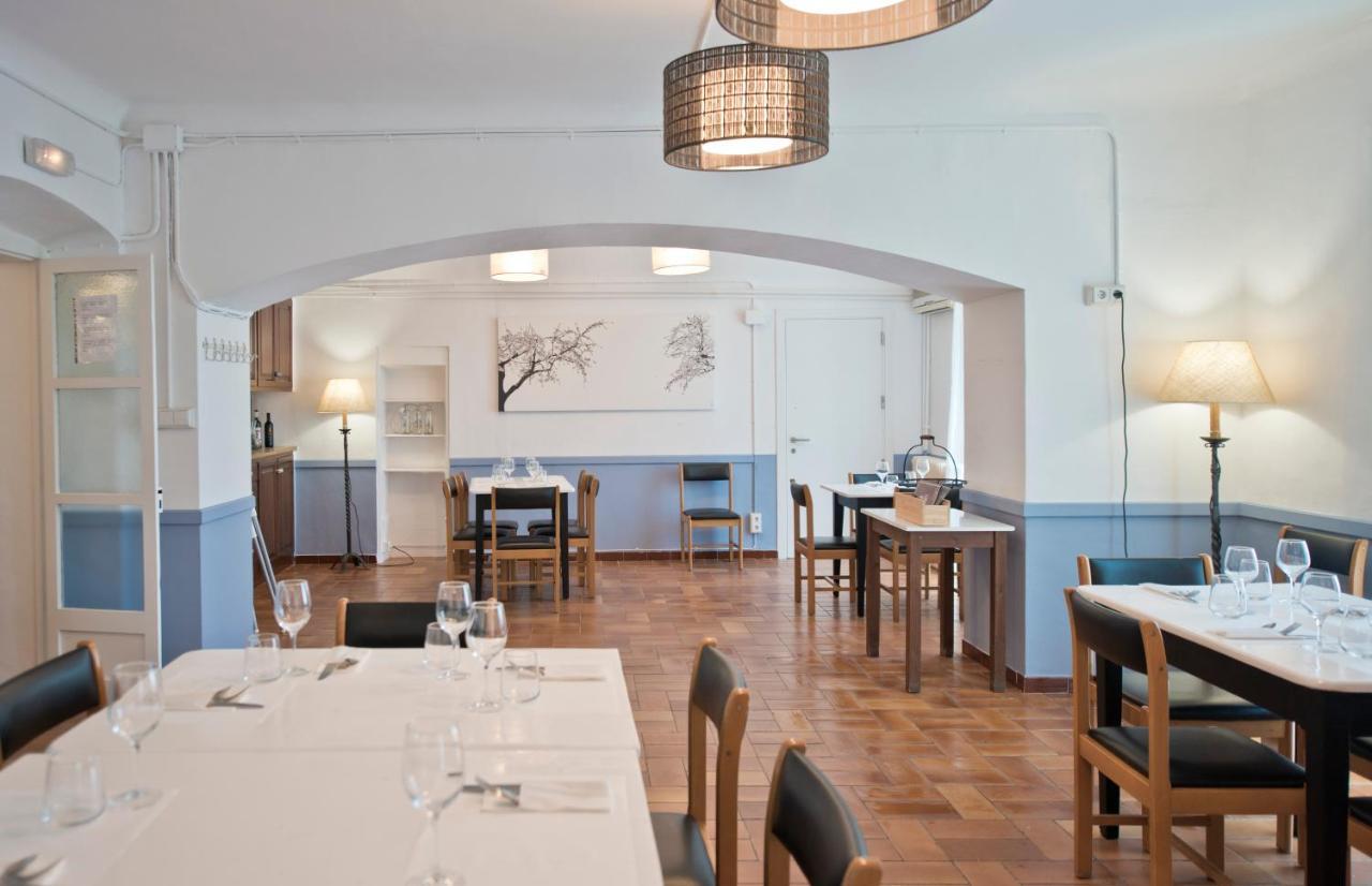 Hostal La Salut De Terrades エクステリア 写真
