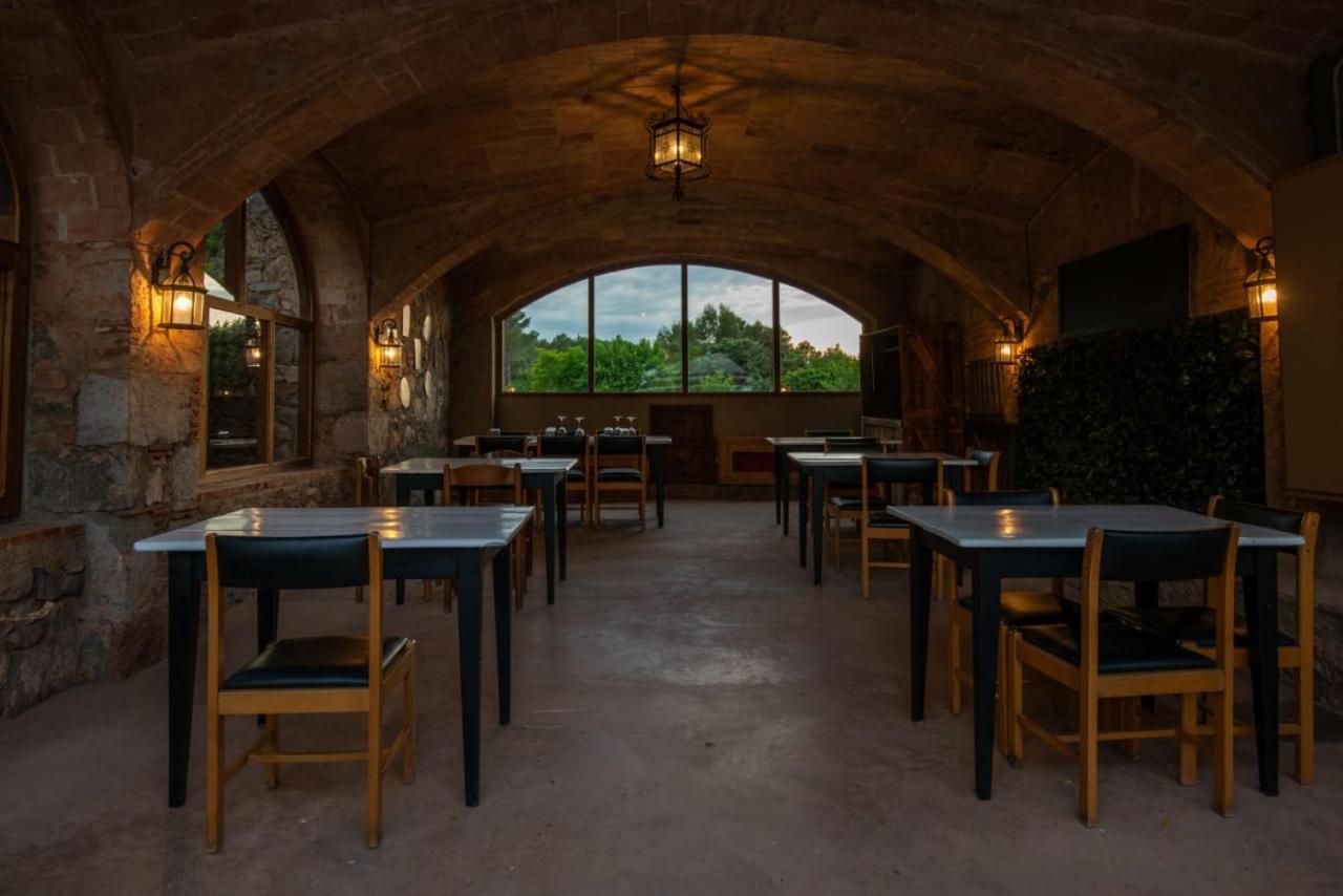 Hostal La Salut De Terrades エクステリア 写真