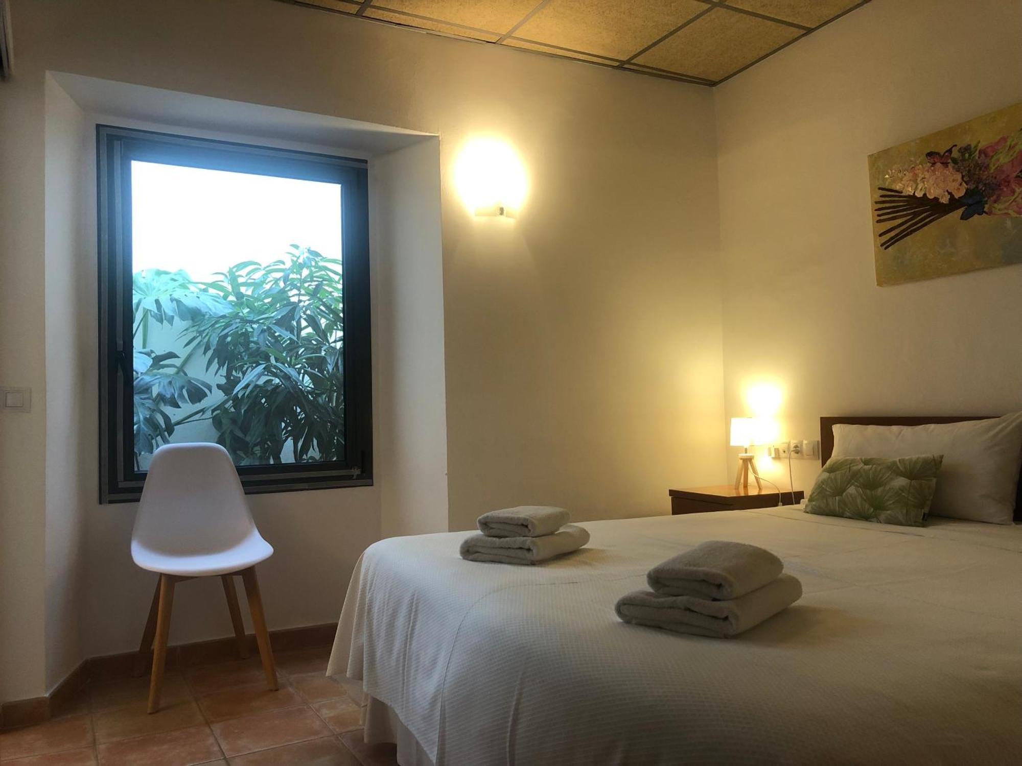 Hostal La Salut De Terrades エクステリア 写真