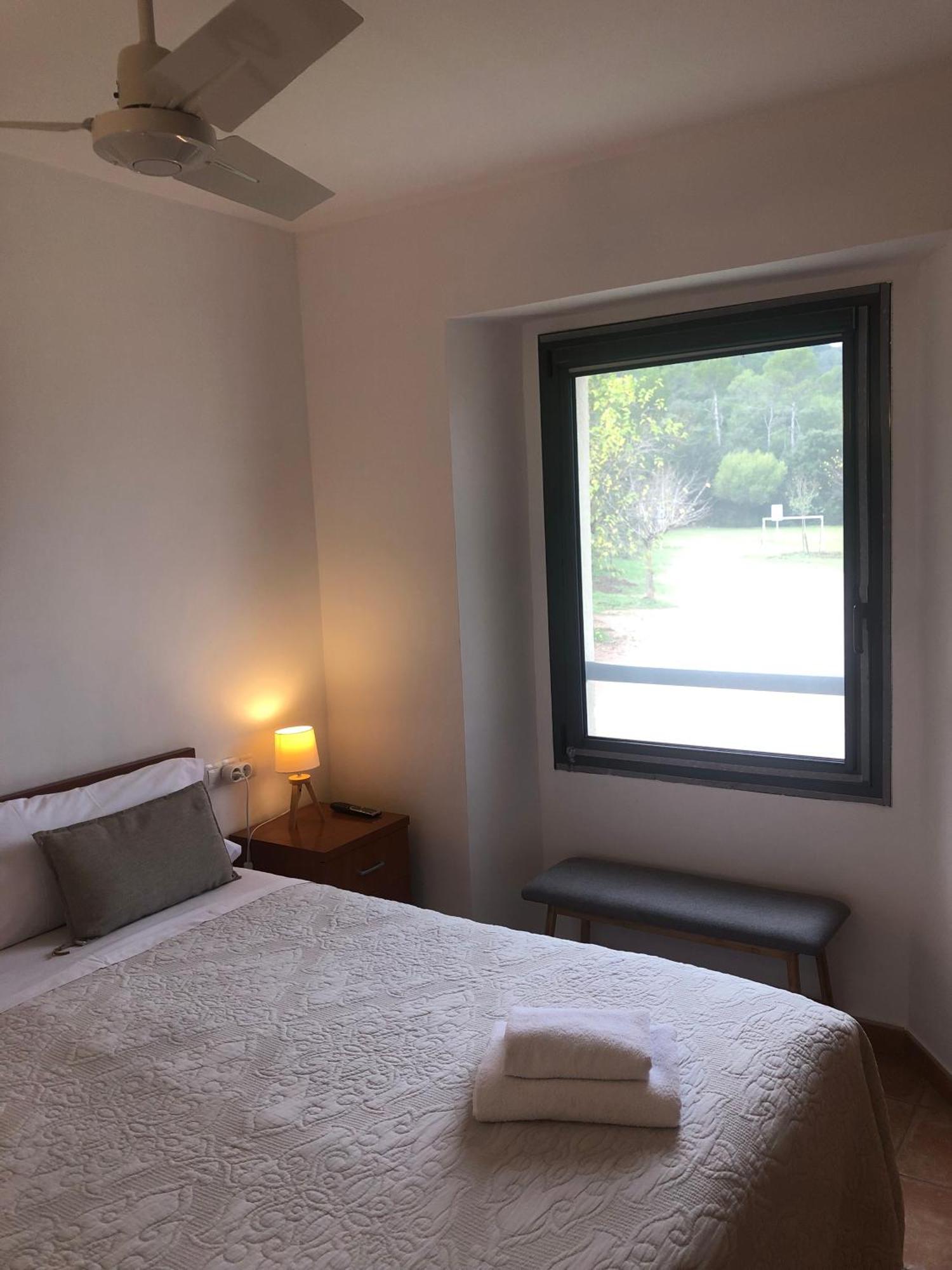 Hostal La Salut De Terrades エクステリア 写真