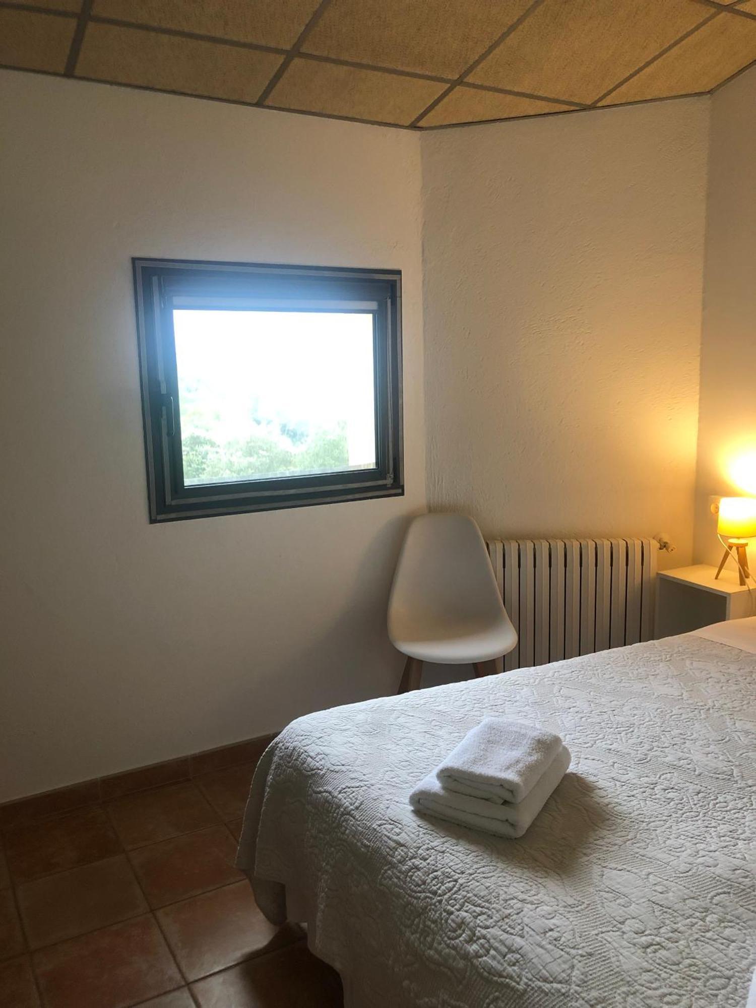Hostal La Salut De Terrades エクステリア 写真