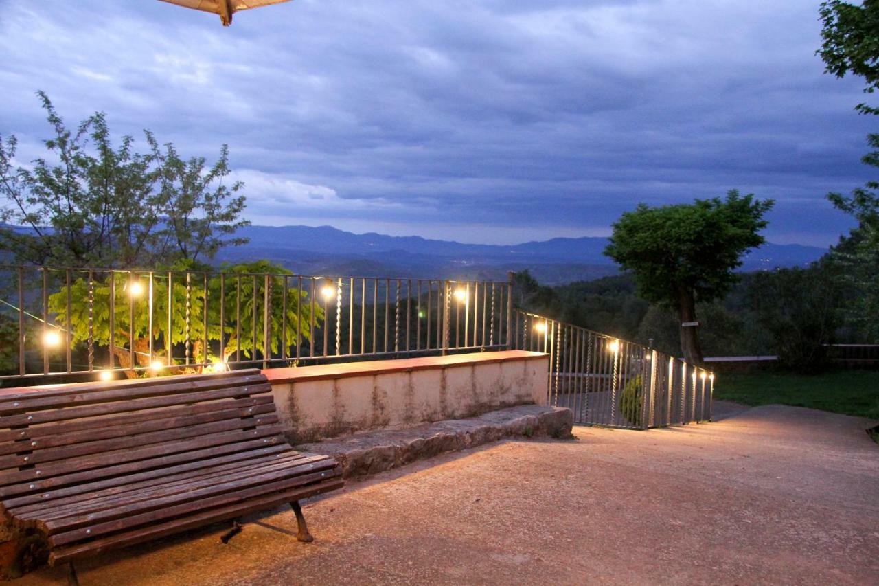 Hostal La Salut De Terrades エクステリア 写真